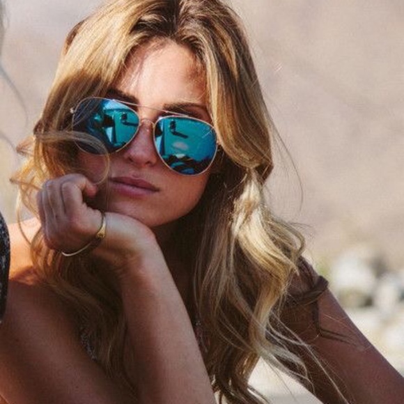 Accessories - Mirrored Blue Shift Classic Aviators
